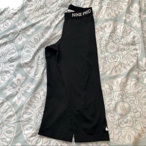 Nike Pro Dri-Fit Tights Black Capri Leggings